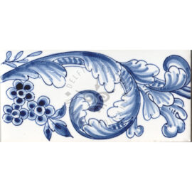 Border Tile 13 – Three Flowers